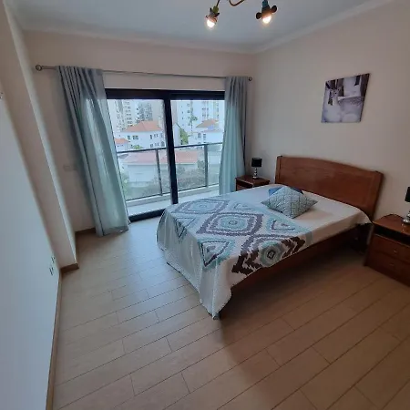 Rocha Prime, Condominio Na Praia E Estacionamento דירה *